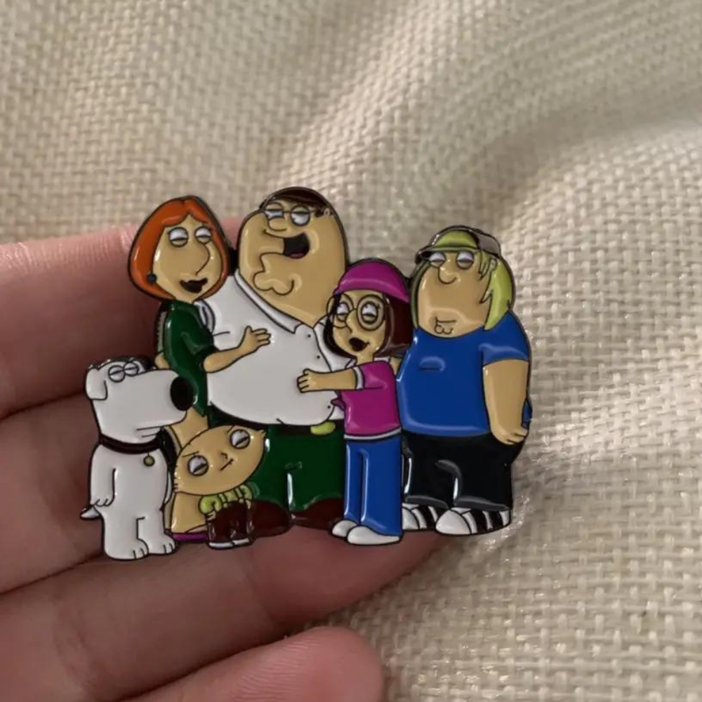 Family Guy Full Family Pin